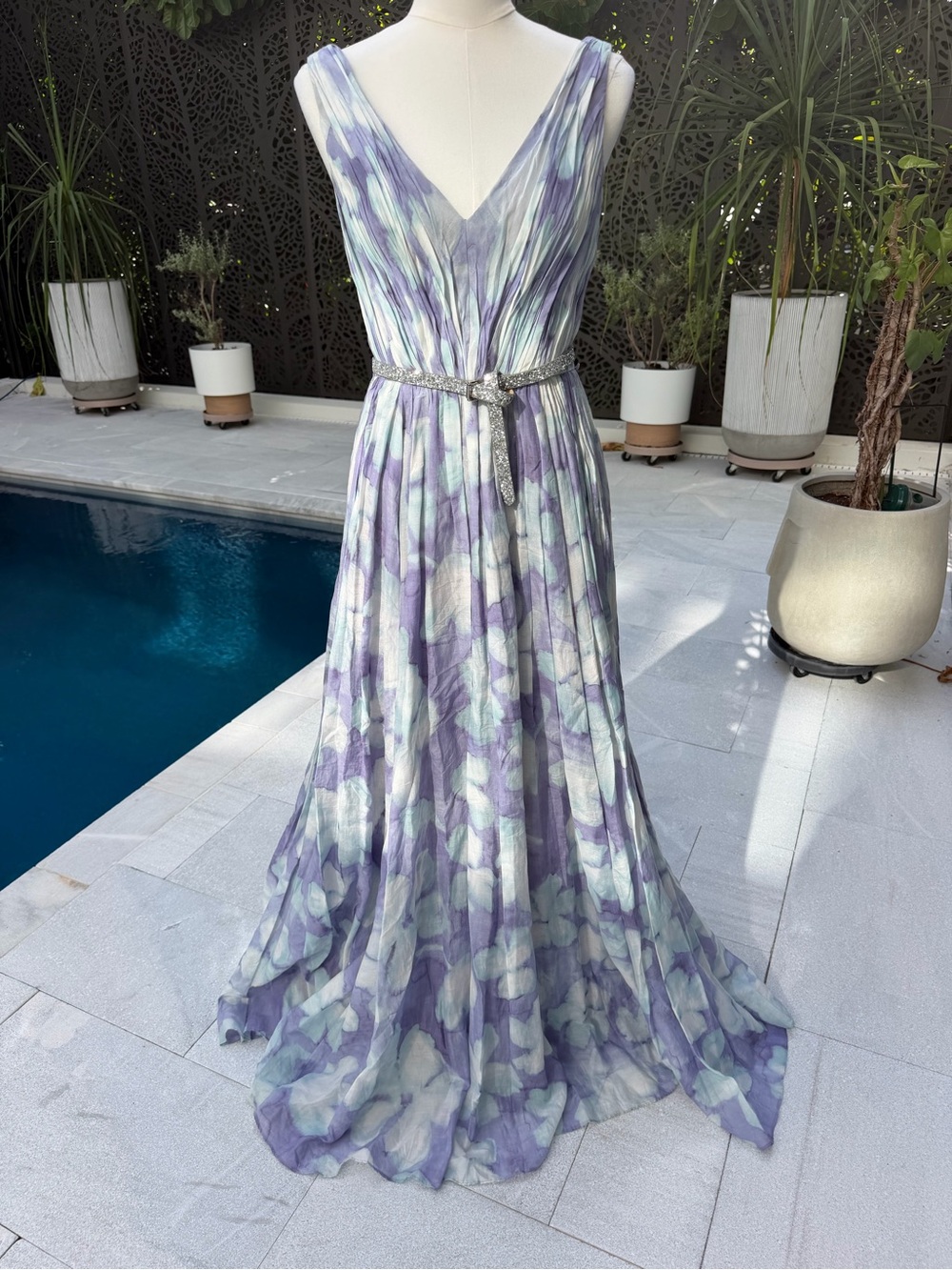 Vera Wang Lavender and White Floral Pleated Maxi Dress